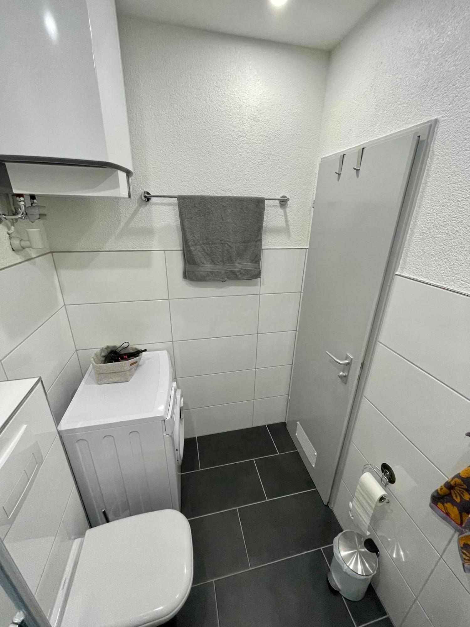 Naehe Hauptbahnhof & Ece-Center, Smart Tv Daire Karlsruhe Dış mekan fotoğraf